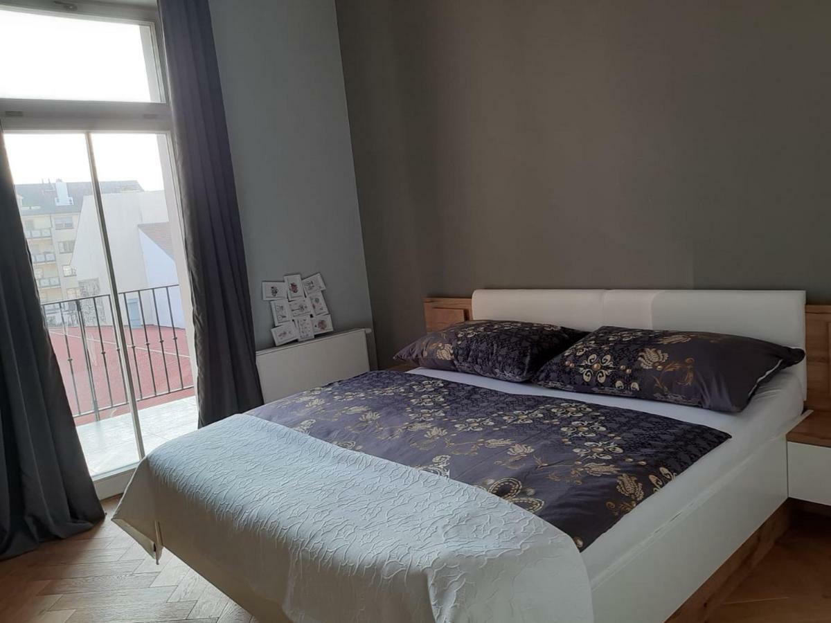 Praha White Gardens Apartment Екстериор снимка